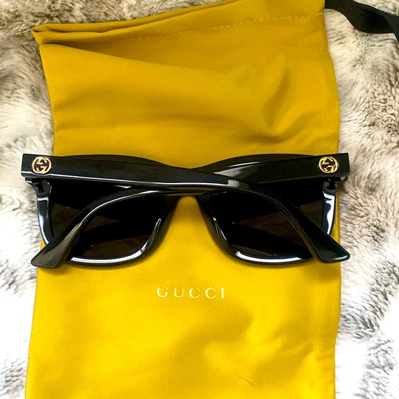 GUCCI SUNGLASSES FULL INCLUSION - Picture 2 of 13